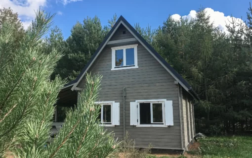 DOM DREWNIANY 60 M² Z PODDASZEM CAS 60 „JANTAR” bok_wynik