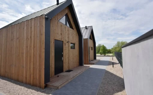 NOWOCZESNY DOM SZKIELETOWY 33 M² Z TARASEM CAS-60 „MODERN” TYŁ_